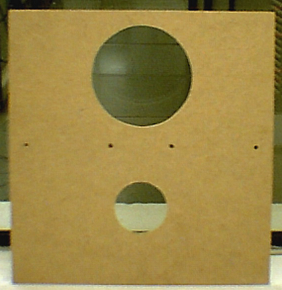 n_frontal.jpg (197499 bytes)